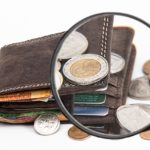 wallet, coins, magnifying glass-2292428.jpg